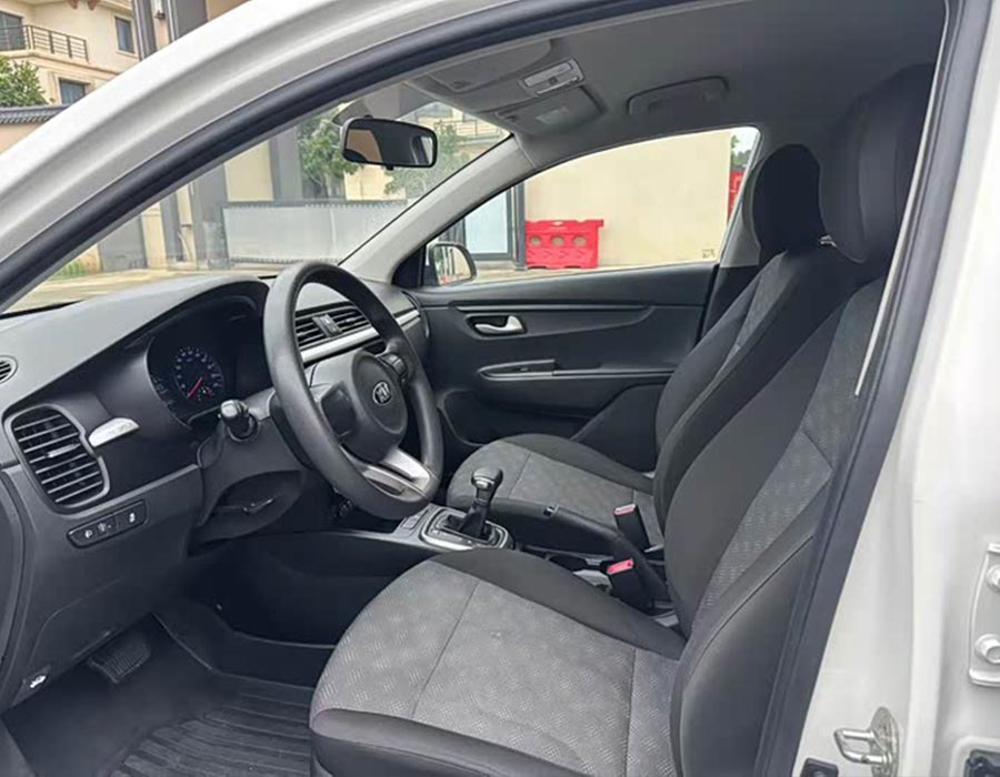 Kia K2 2019 Berline 1,4 L AT 15e anniversaire édition spéciale GLS China VI (100 000 km)