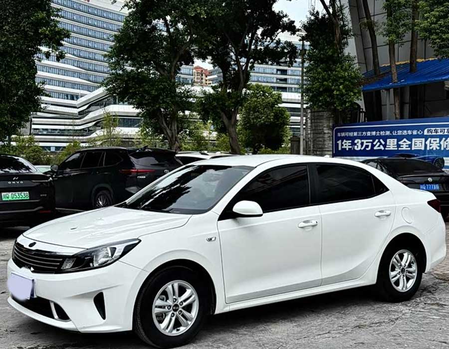 Kia Forte 2019 1,6 L Automatic Style Edition China VI (86 000 km)