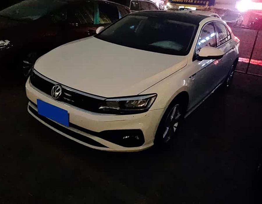 Volkswagen Lamando 2019 230TSI DSG Vision Edition (norme d'émission chinoise VI) (72853 km)
