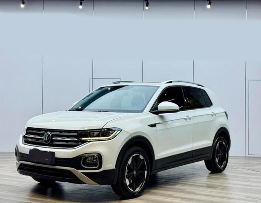 Volkswagen T-Cross 2021 1,5 L Automatic Connect Edition blanche (16211 km)