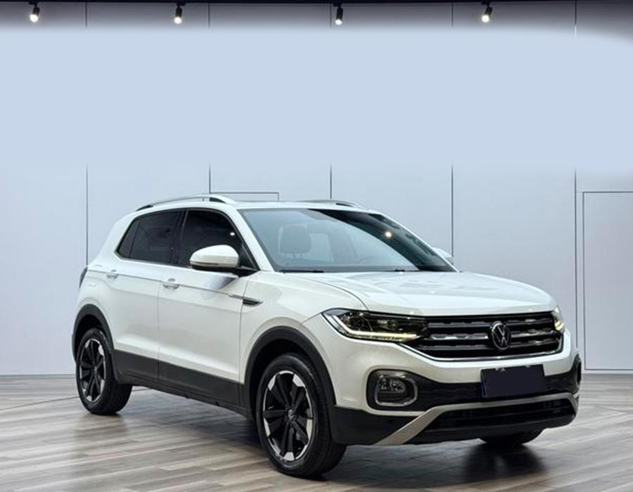 Volkswagen T-Cross 2021 1,5 L Automatic Connect Edition blanche (16211 km)