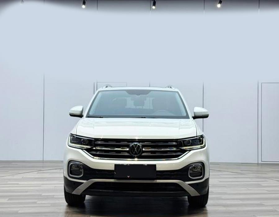 Volkswagen T-Cross 2021 1,5 L Automatic Connect Edition blanche (16211 km)
