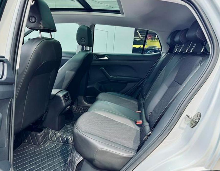 Volkswagen T-Cross 2021 1,5 L Automatic Connect Edition blanche (16211 km)