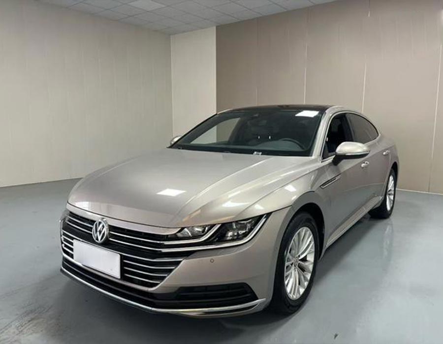 Volkswagen CC 2019 330TSI Charm Edition National VI Gold (48111 km)
