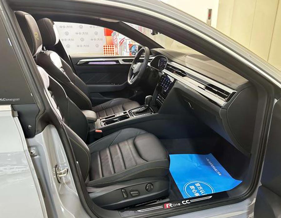 Volkswagen CC 2024, année modèle 380TSI, édition partagée accrocheuse (12121 km)