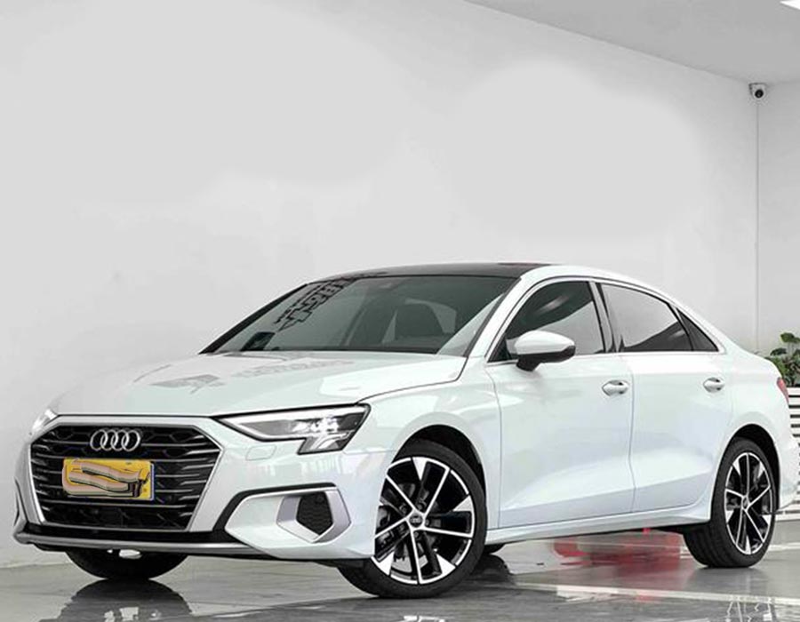 Audi A3 2022 Limousine A3L 35 TFSI Luxury Elegance Edition blanche (11789 km)