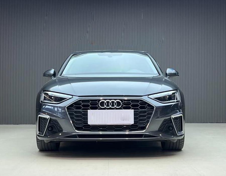 Audi A4L 2023 40 TFSI Sporty Style gris (29263 km)