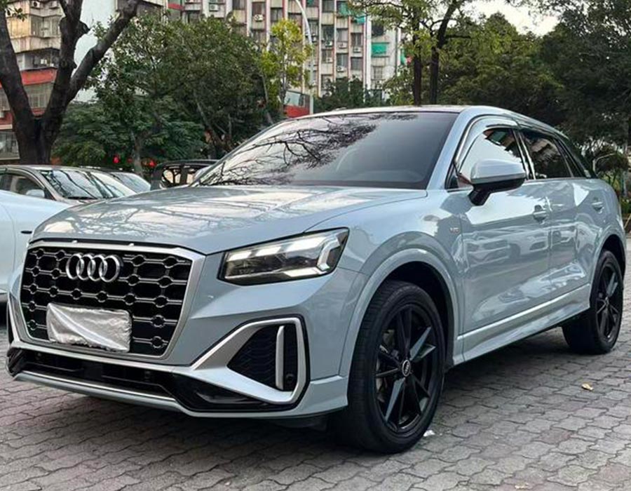 Audi Q2L 2022 3.5 TFSI Progressive Sport Edition bleue (37187 km)