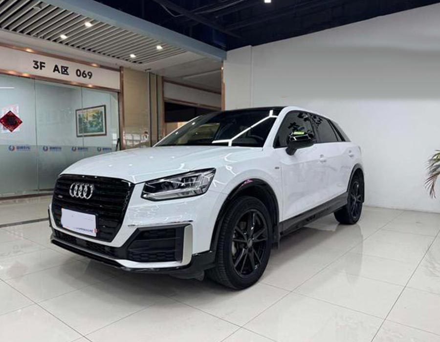Audi Q2L 2018 35TFSI Sporty Style National VI blanc (21441 km)