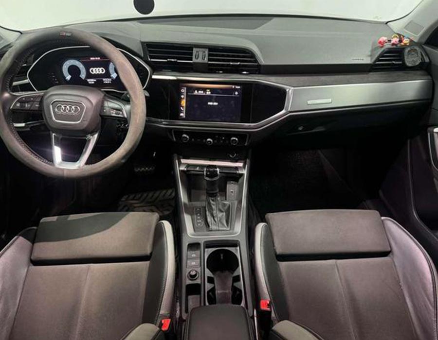 Audi Q3 2019 3.5 TFSI Sportline gris (62177 km)