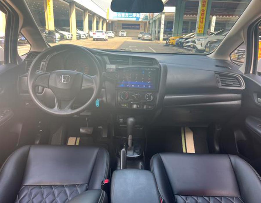 Honda Fit 2018 1,5 L CVT Comfort Edition blanche (47365 km)