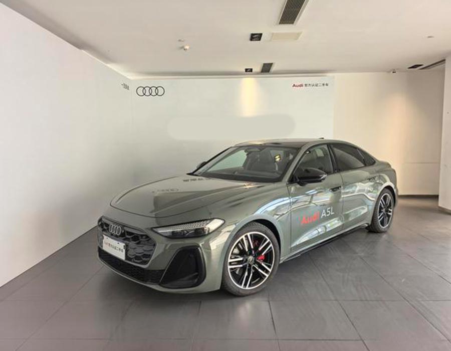 Audi A5L 2026 2.0T Sport quattro (2133km)