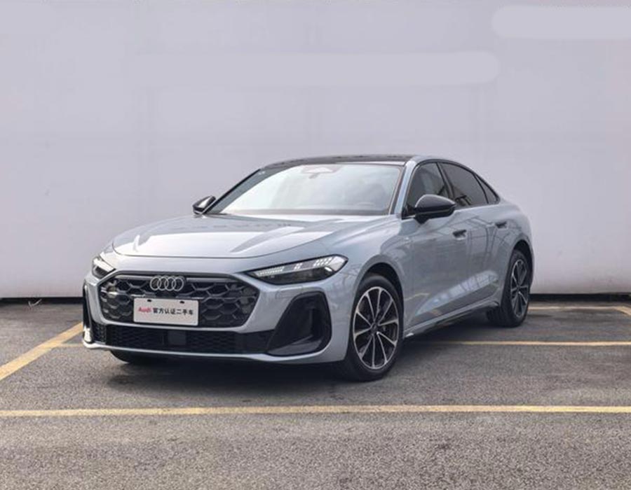 Audi A5L 2026 2.0T Sport Plus grise (1533 km)