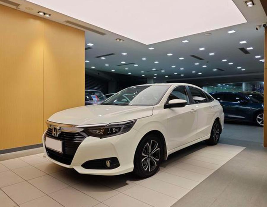 Accord 2022 180Turbo CVT Phantom Night Edition blanche (6121 km)