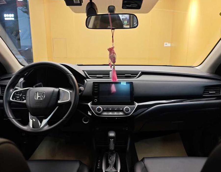 Accord 2022 180Turbo CVT Phantom Night Edition blanche (6121 km)