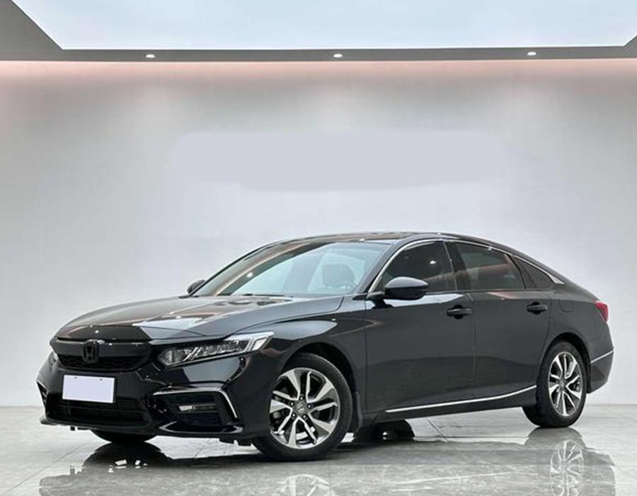 Insight 2019 Modèle 260 TURBO Édition Premium National VI (36322 km)