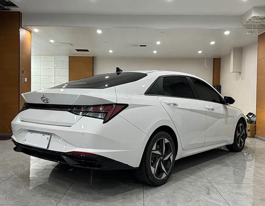 Hyundai Elantra 2022 1,5 L CVT LUX Édition Premium (21 000 km)