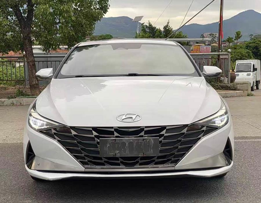 Hyundai Elantra 2021 1,5 L CVT LUX Édition Premium (49 000 km)