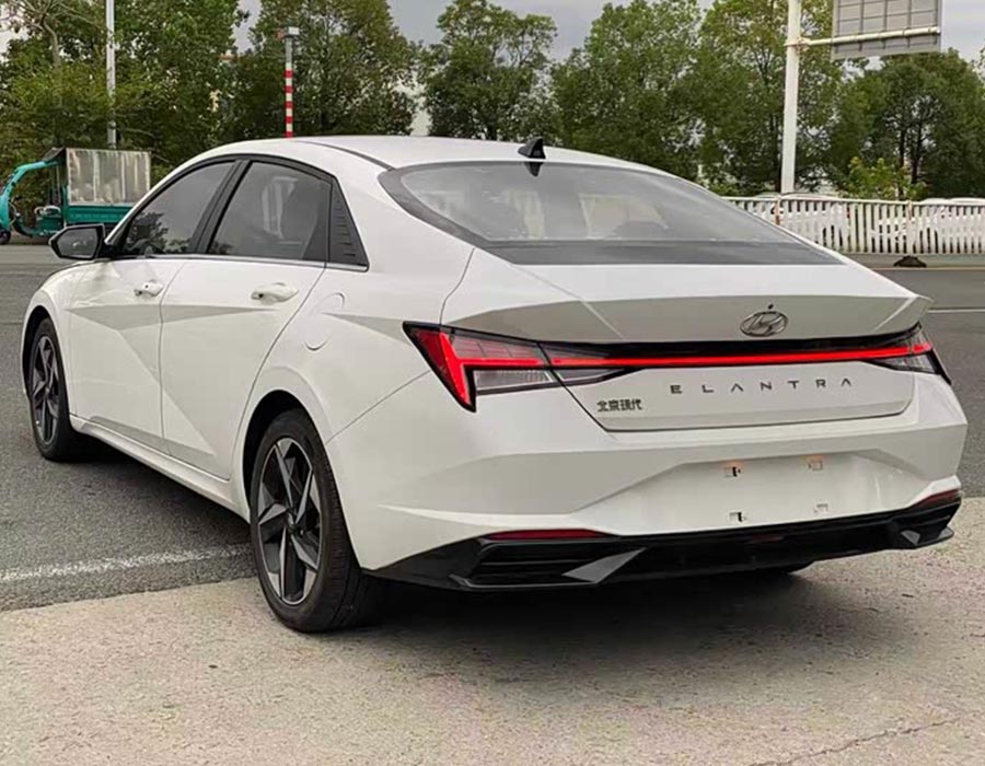 Hyundai Elantra 2021 1,5 L CVT LUX Édition Premium (49 000 km)