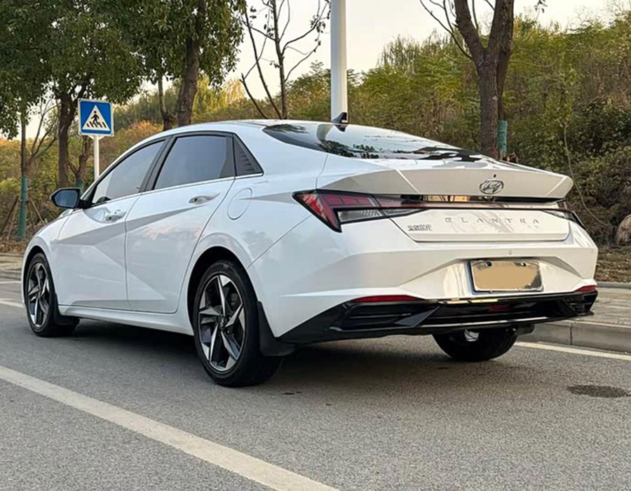 Hyundai Elantra 2021 1,5 L CVT LUX Édition Premium (38 000 km)