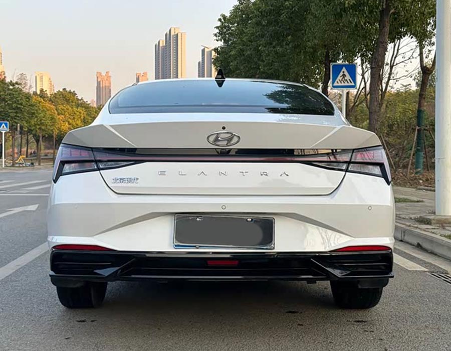 Hyundai Elantra 2021 1,5 L CVT LUX Édition Premium (38 000 km)