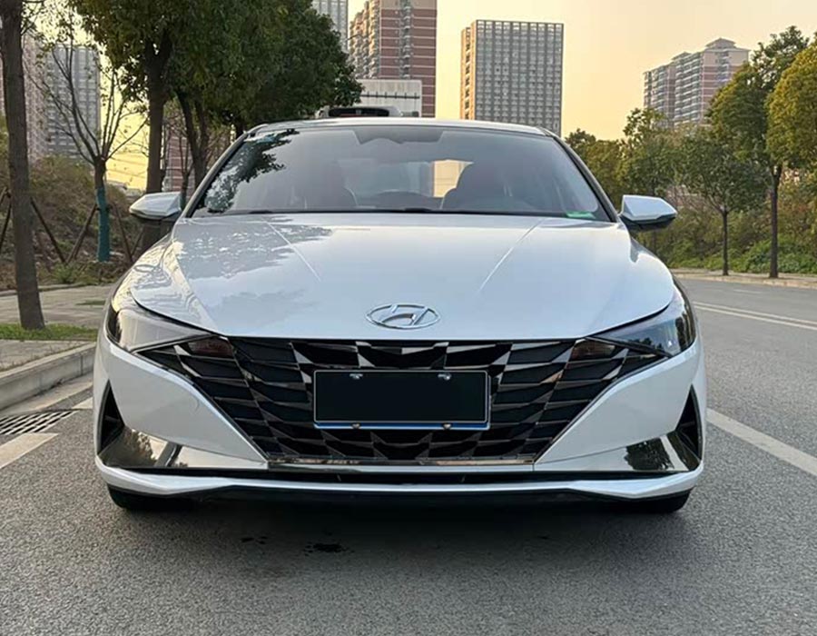 Hyundai Elantra 2021 1,5 L CVT LUX Édition Premium (38 000 km)