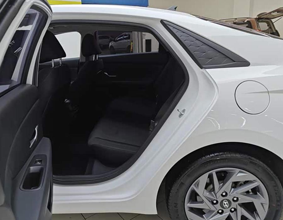 Hyundai Elantra 2023 1,5 L CVT GLS Leading Edition (22 900 km)