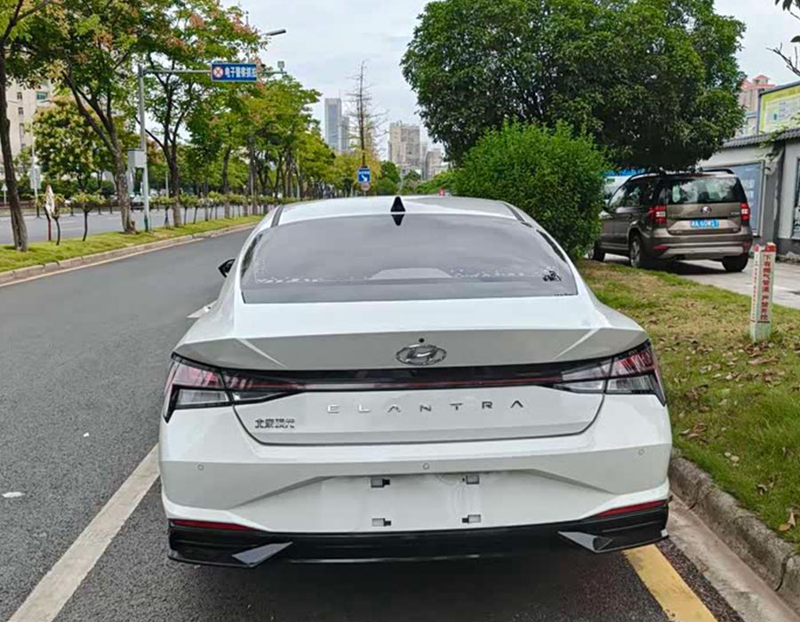 Hyundai Elantra 2022 1,5 L CVT GLS Leading Edition (30 000 km)
