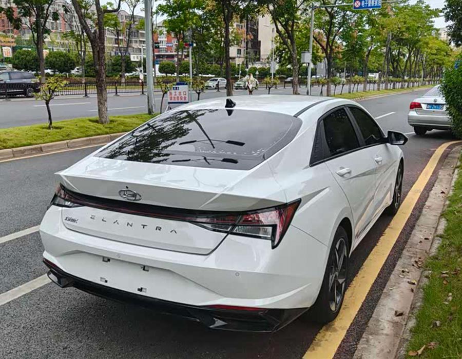 Hyundai Elantra 2022 1,5 L CVT GLS Leading Edition (30 000 km)