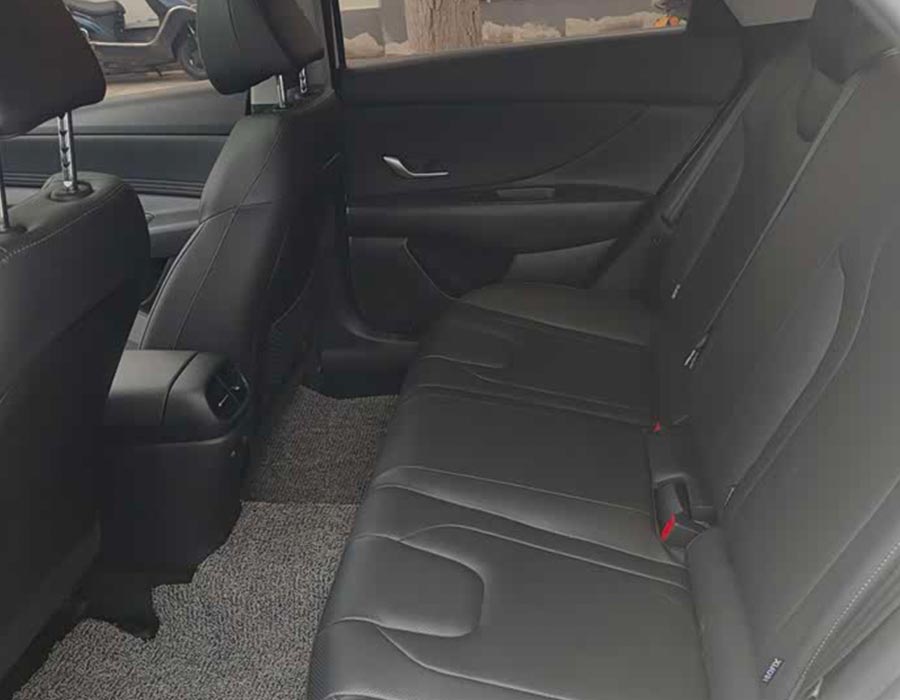 Hyundai Elantra 2022 1,5 L CVT GLS Leading Edition (30 000 km)