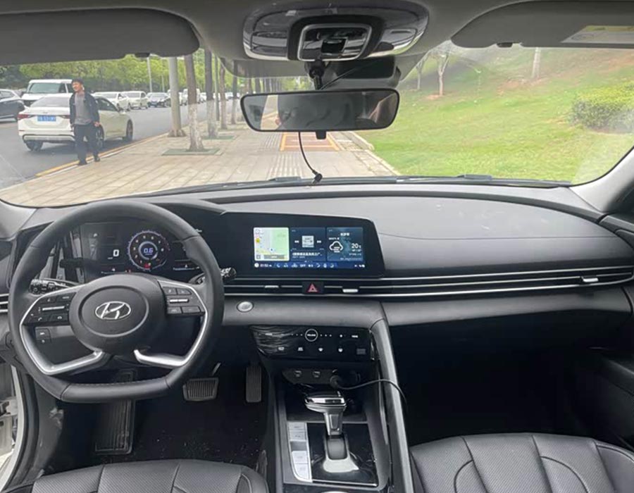 Hyundai Elantra 2021 1,5 L CVT GLS Leading Edition (400 000 km)