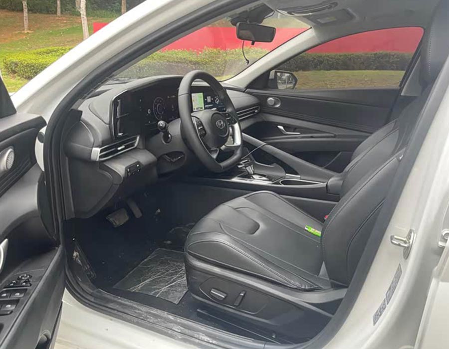 Hyundai Elantra 2021 1,5 L CVT GLS Leading Edition (400 000 km)