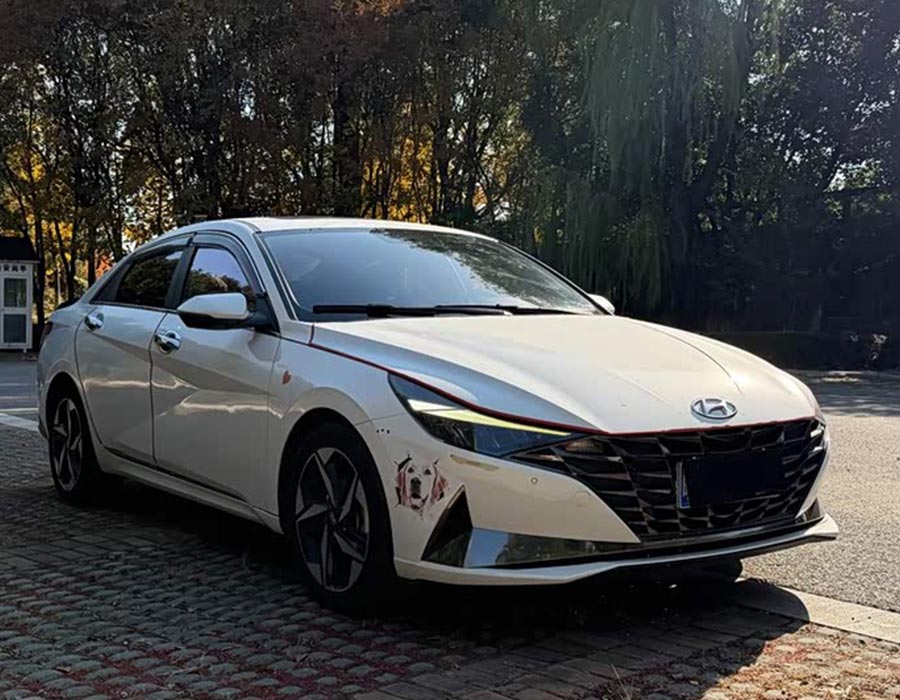 Hyundai Elantra 2021 1,5 L CVT GLS Leading Edition (52 000 km)