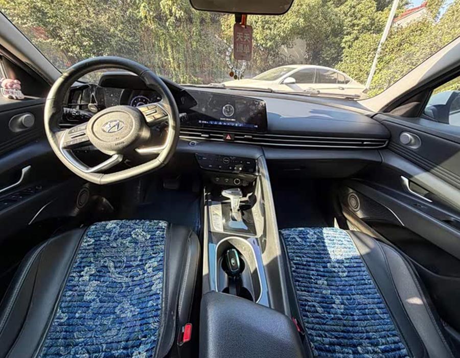 Hyundai Elantra 2021 1,5 L CVT GLS Leading Edition (52 000 km)