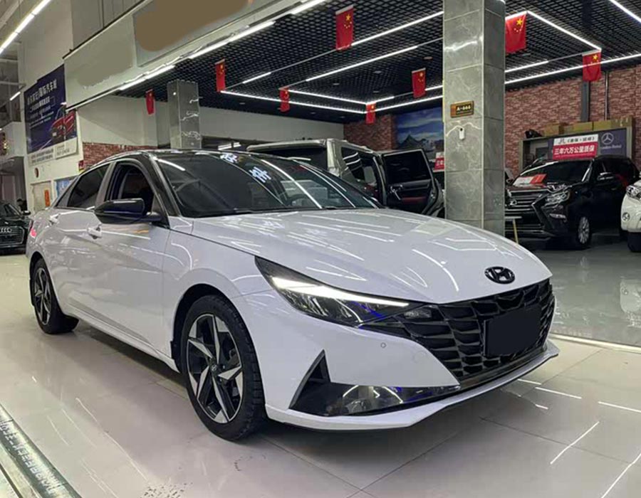 Hyundai Elantra 2022 1,5 L CVT LUX Édition Premium (30 000 km)