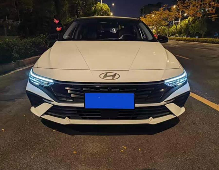Hyundai Elantra 2023 1,5 L CVT TOP, édition phare (100 km)