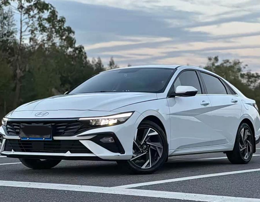 Hyundai Elantra 2023 1,5 L CVT GLX Édition Elite (3 000 km)