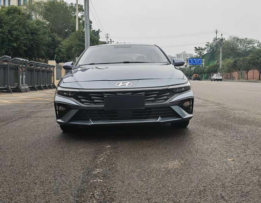 Hyundai Elantra 2023 1,5 L CVT GLX Édition Elite (10 000 km)