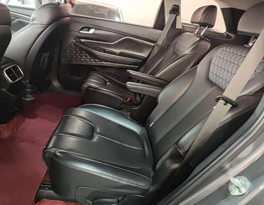 Hyundai Santa Fe 2019 380 TGDi DLX Automatique à 2 roues motrices Édition Premium National VI (89700 km)