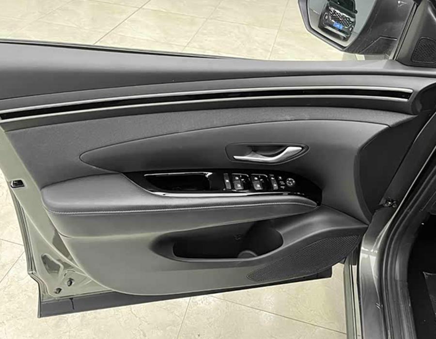 Hyundai Tucson 2023 Tucson L 1.5T automatique à 2 roues motrices LUX Édition Premium (3500 km)
