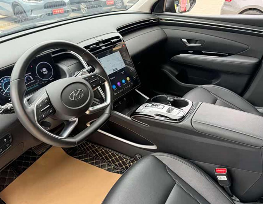 Hyundai Tucson 2022 Tucson L 2,0 L hybride · Édition phare (50 000 km)