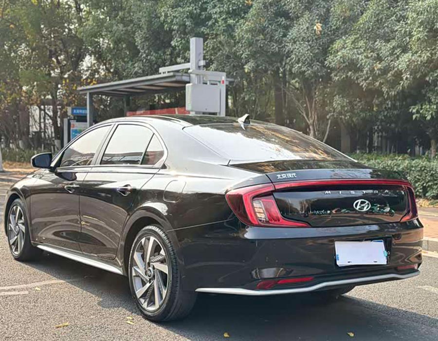 Hyundai Elantra 2021 1,8 L CVT LUX Édition Premium (55 000 km)
