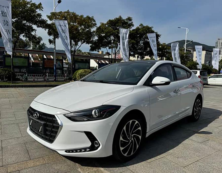 Hyundai Elantra 2020 1,4 T à double embrayage dynamique · Vitality (52 000 km)