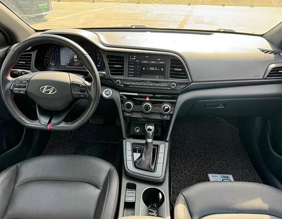 Hyundai Elantra 2020 1,4 T à double embrayage dynamique · Vitality (52 000 km)