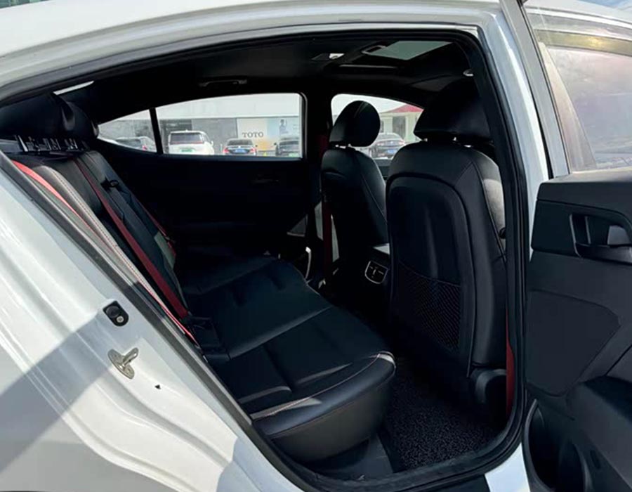 Hyundai Elantra 2020 1,4 T à double embrayage dynamique · Vitality (52 000 km)
