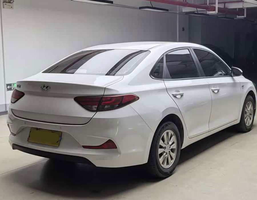 Hyundai Elantra 2020 1,6 L automatique GL Édition Premium (15 000 km)
