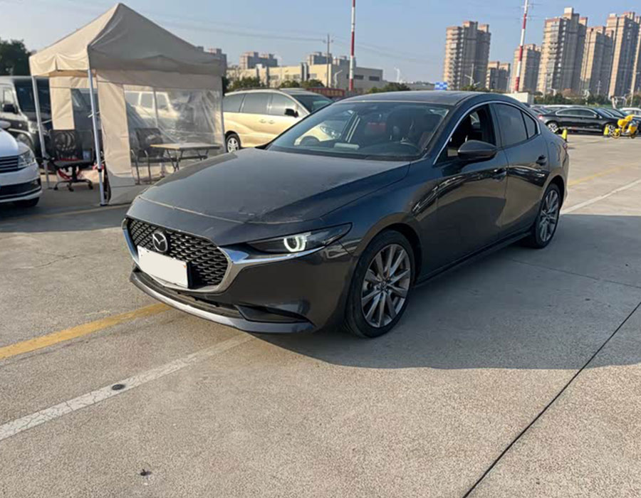 Mazda3 Axela 2023 2,0 L Édition Élégance automatique (7 000 km)