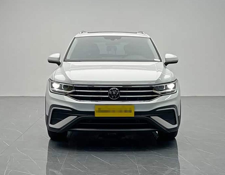 Volkswagen Tiguan L 2024 301TSI Automatique à 2 roues motrices Édition Smart Enjoy (12352 km)