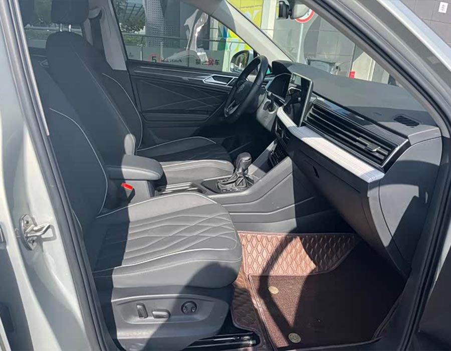 Volkswagen Tiguan L 2023 330TSI automatique à 2 roues motrices R-Line Adventure Edition (38965 km)