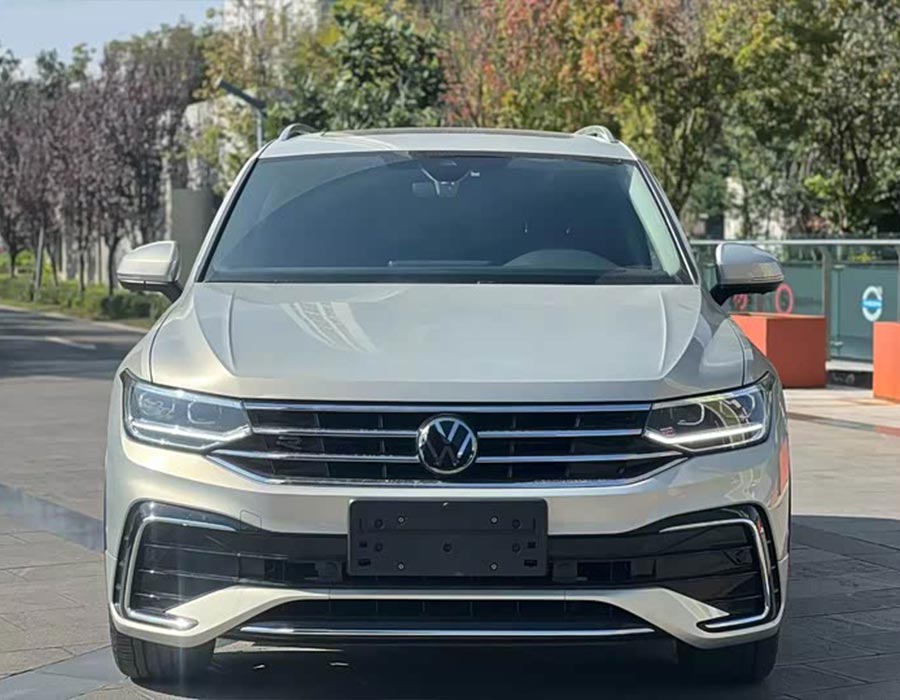 Volkswagen Tiguan L 2023 330TSI automatique à 2 roues motrices R-Line Adventure Edition (38965 km)